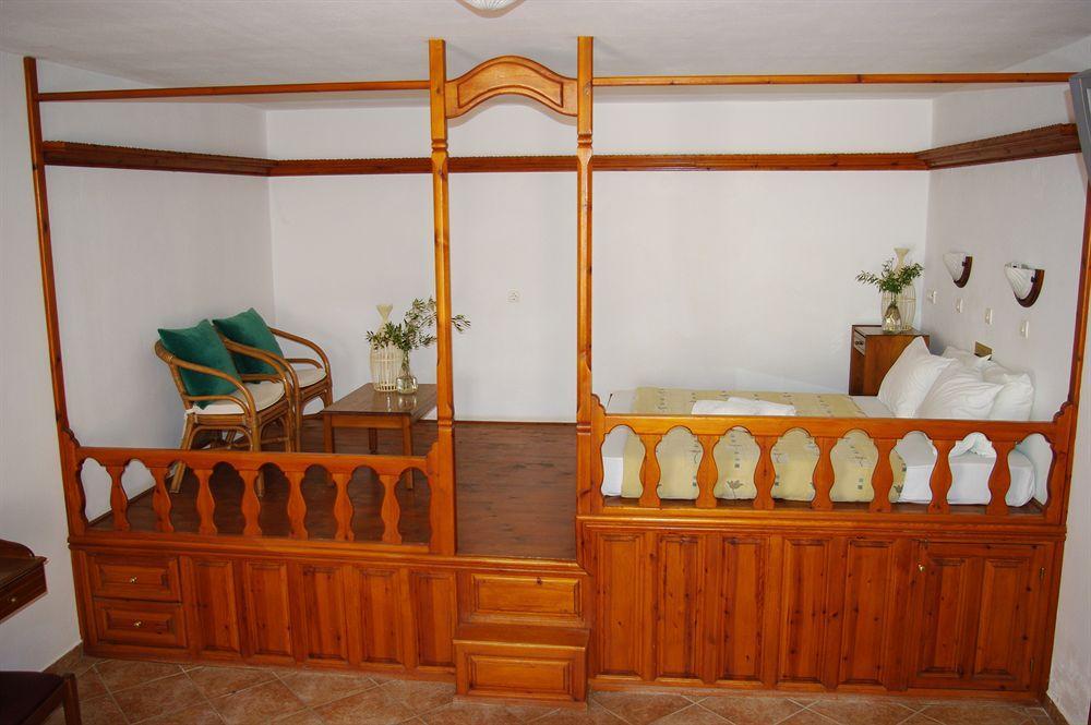 Astron Hotel Kerpe Dış mekan fotoğraf