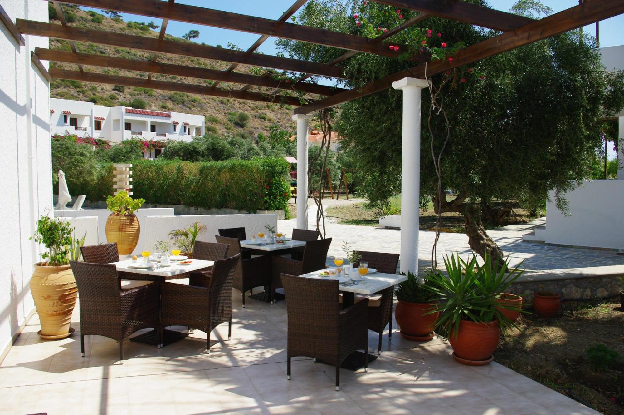 Astron Hotel Kerpe Dış mekan fotoğraf