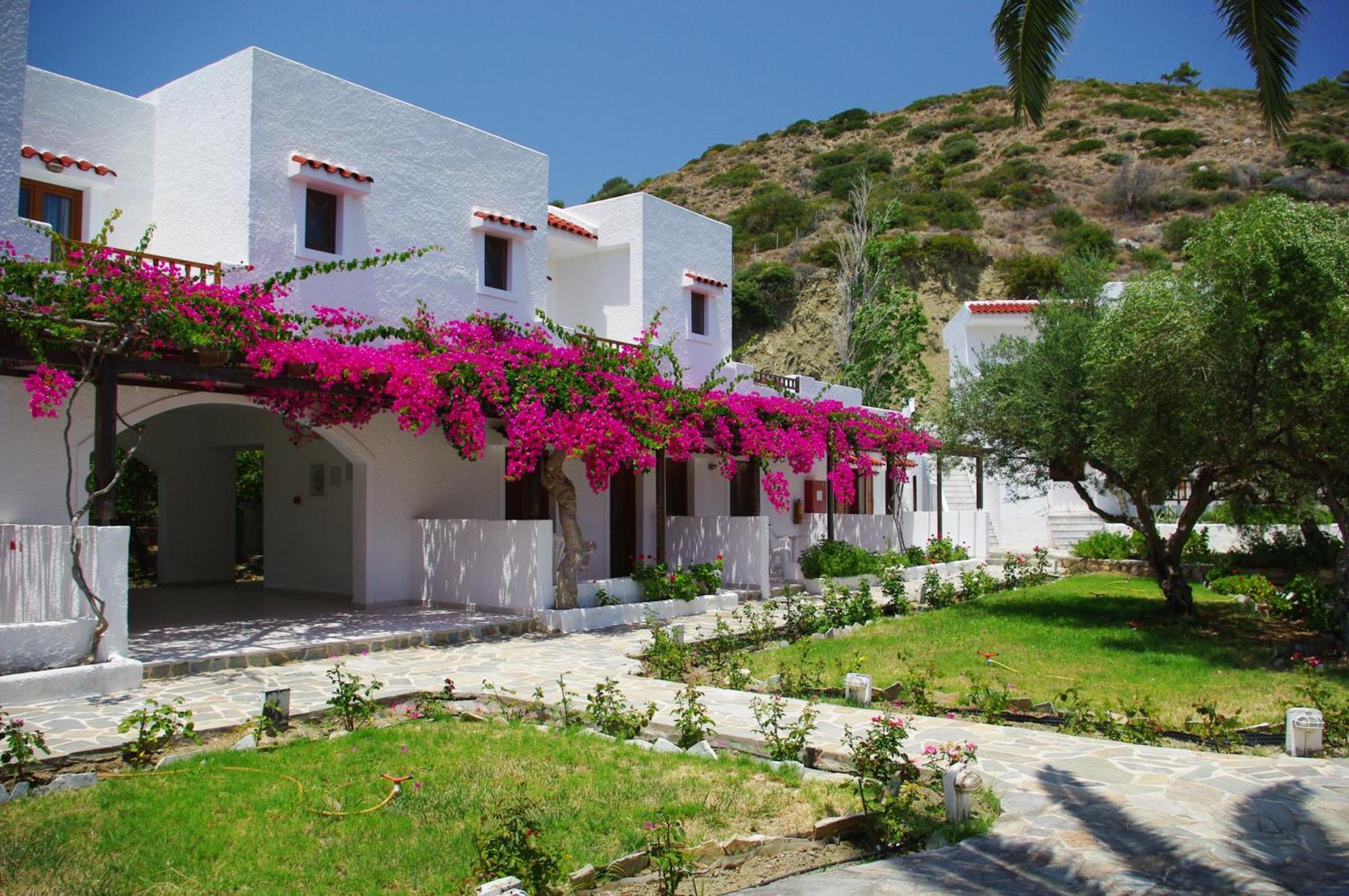 Astron Hotel Kerpe Dış mekan fotoğraf