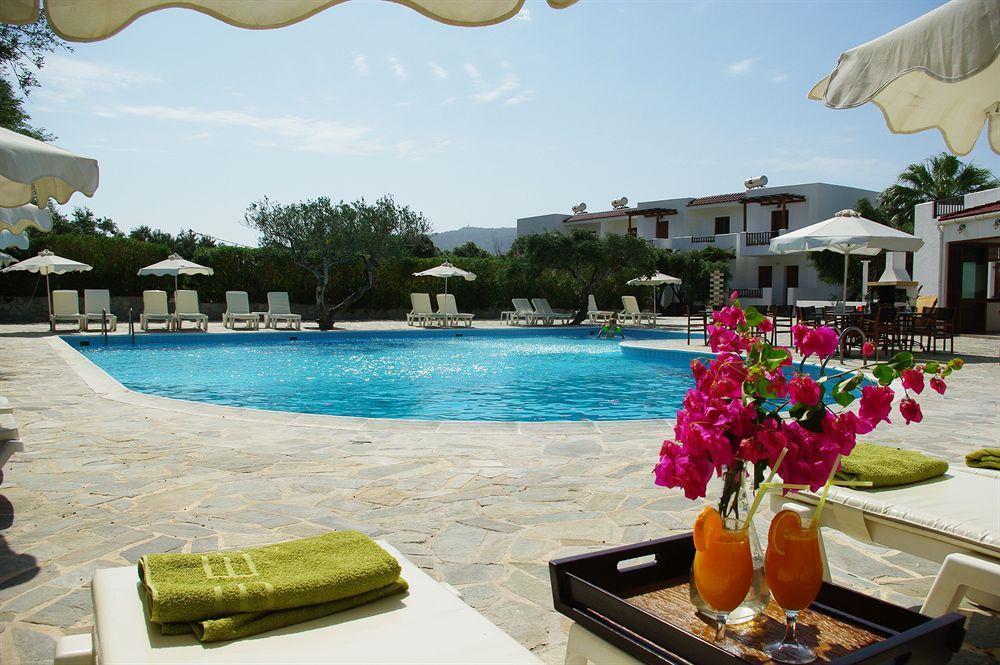 Astron Hotel Kerpe Dış mekan fotoğraf
