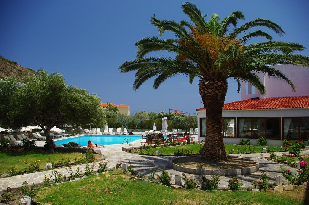 Astron Hotel Kerpe Dış mekan fotoğraf